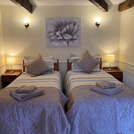 באלה Bryn Melyn Farm Cottages מראה חיצוני תמונה